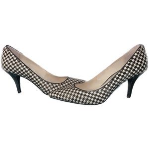 MICHAEL Michael Kors Cream Brown Houndstooth Calf Hair Heels Pumps - Size 9